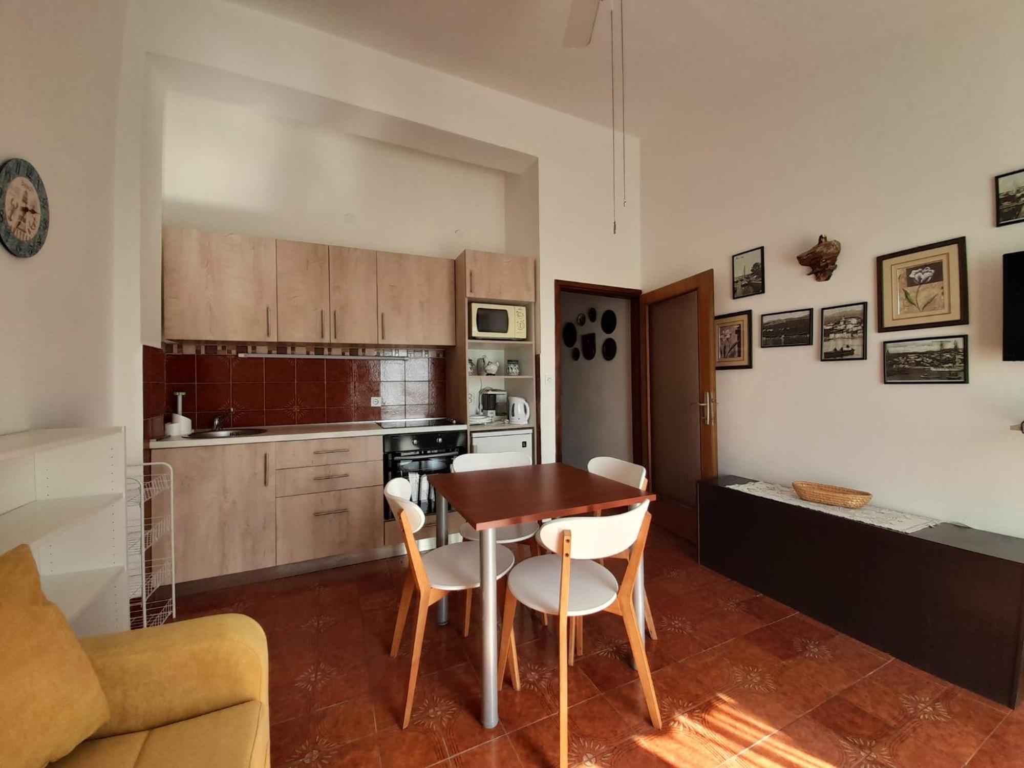 Apartments Mirjana Novi Vinodolski Habitación foto